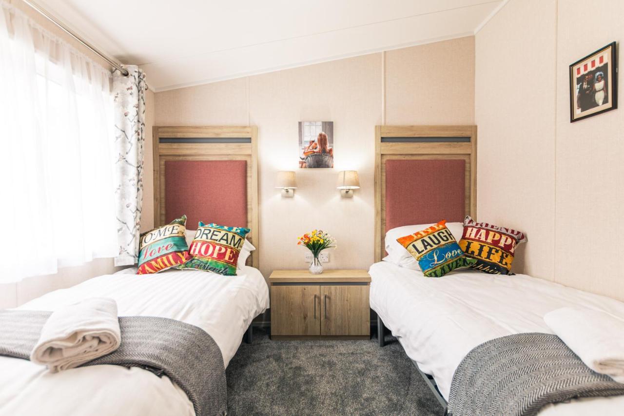 Lodge Primrose With Hot Tub